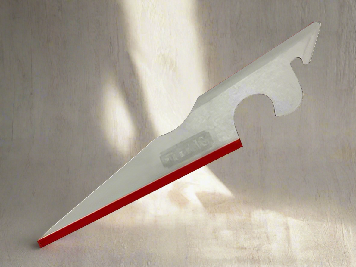 RED TITAN SQUEEGEE